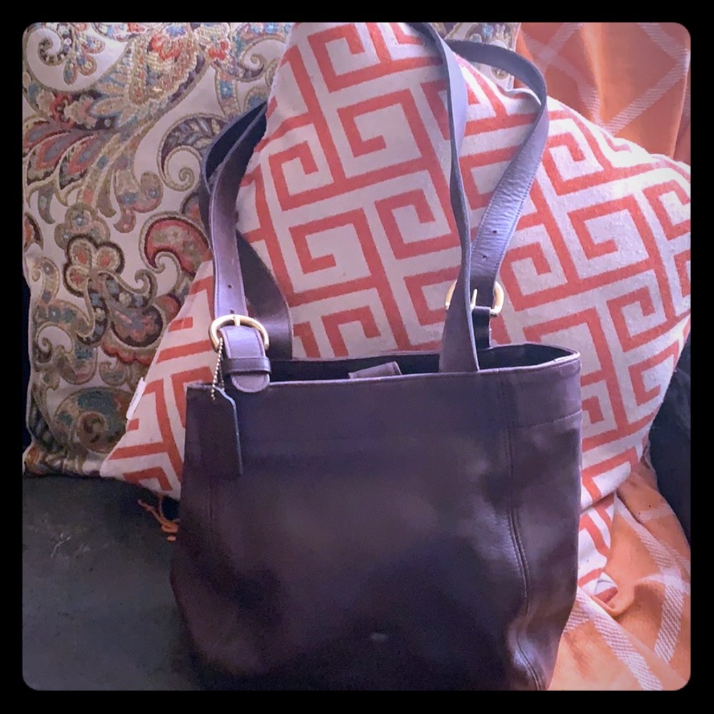 Authentic VINTAGE ALL Leather Bag